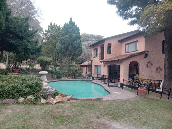 8 Bedroom House