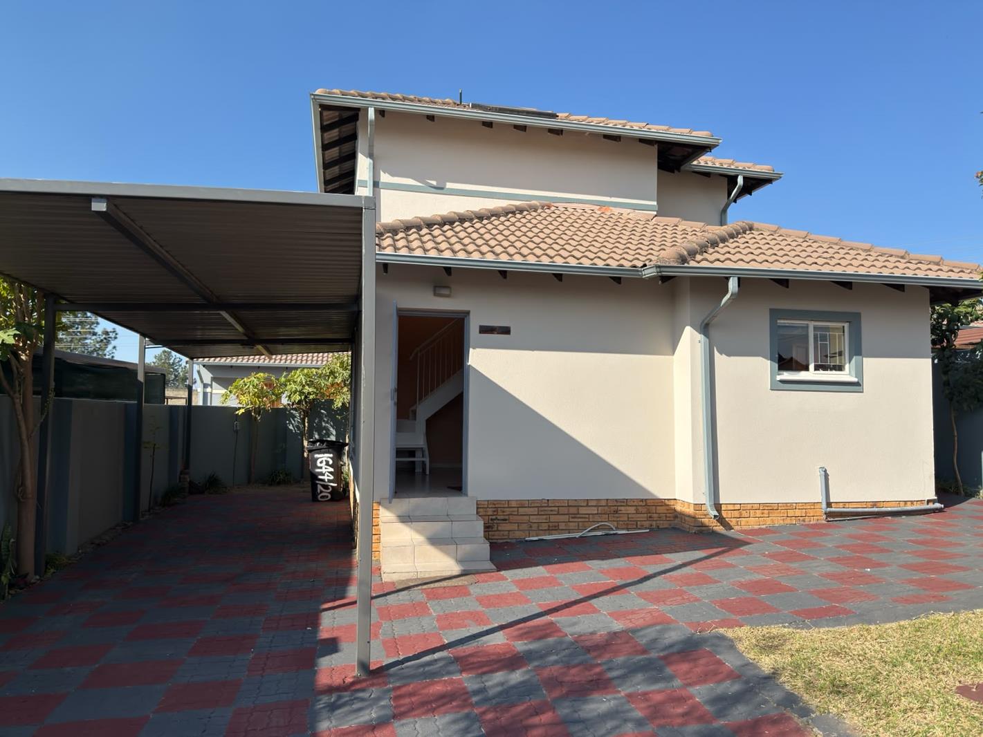 3 Bedroom House in Bloubosrand