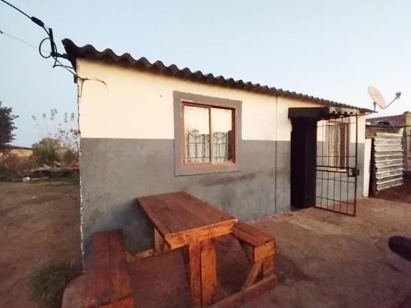 2 Bedroom House