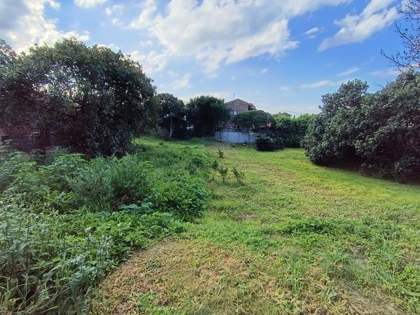 424 m² Land