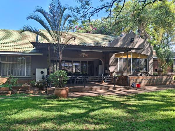 6.6 ha Smallholding
