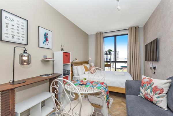Studio Apartment