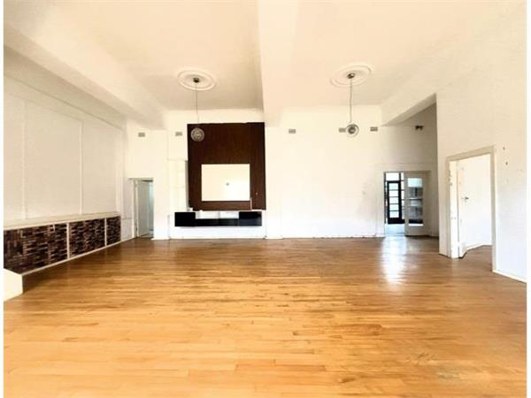 4 Bedroom Apartment
