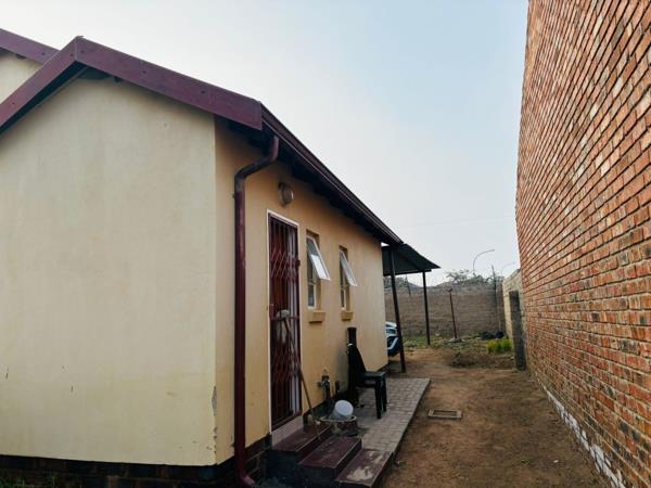 2 Bedroom House