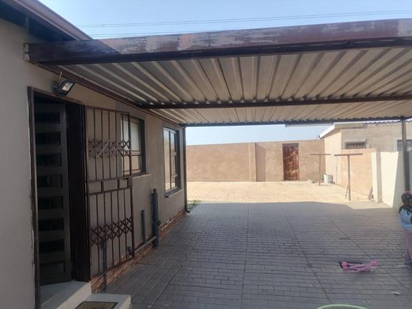 2 Bedroom House