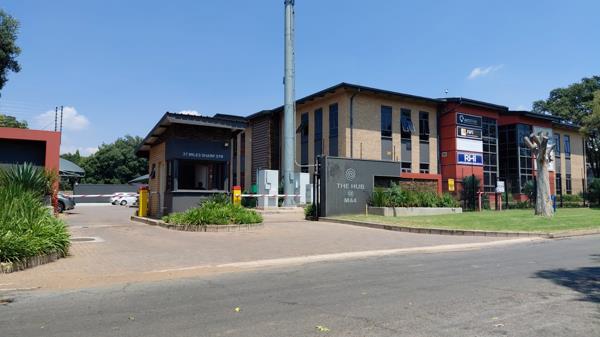 109 m² Commercial space