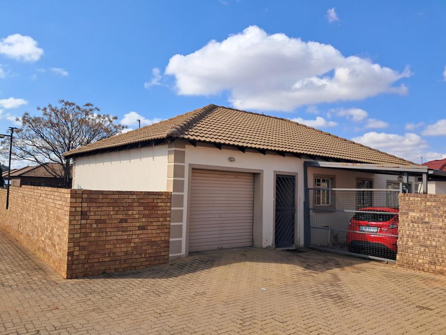 2 Bedroom Townhouse