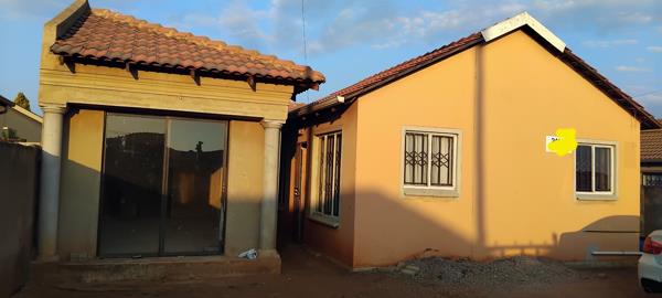 2 Bedroom House