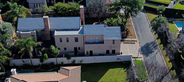 6 Bedroom House
