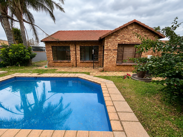3 Bedroom Townhouse