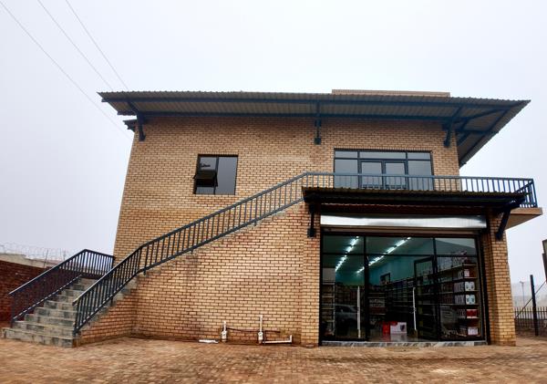 125 m² Commercial space