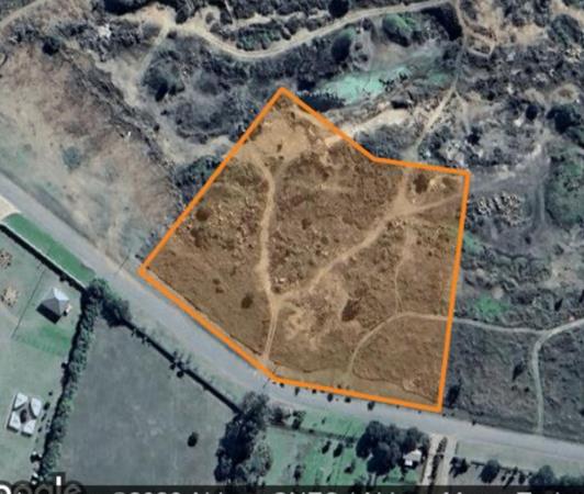 1.4 ha Land