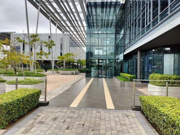 282 m² Commercial space