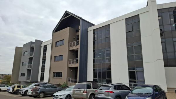 251 m² Office Space