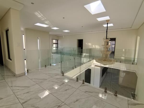 5 Bedroom House