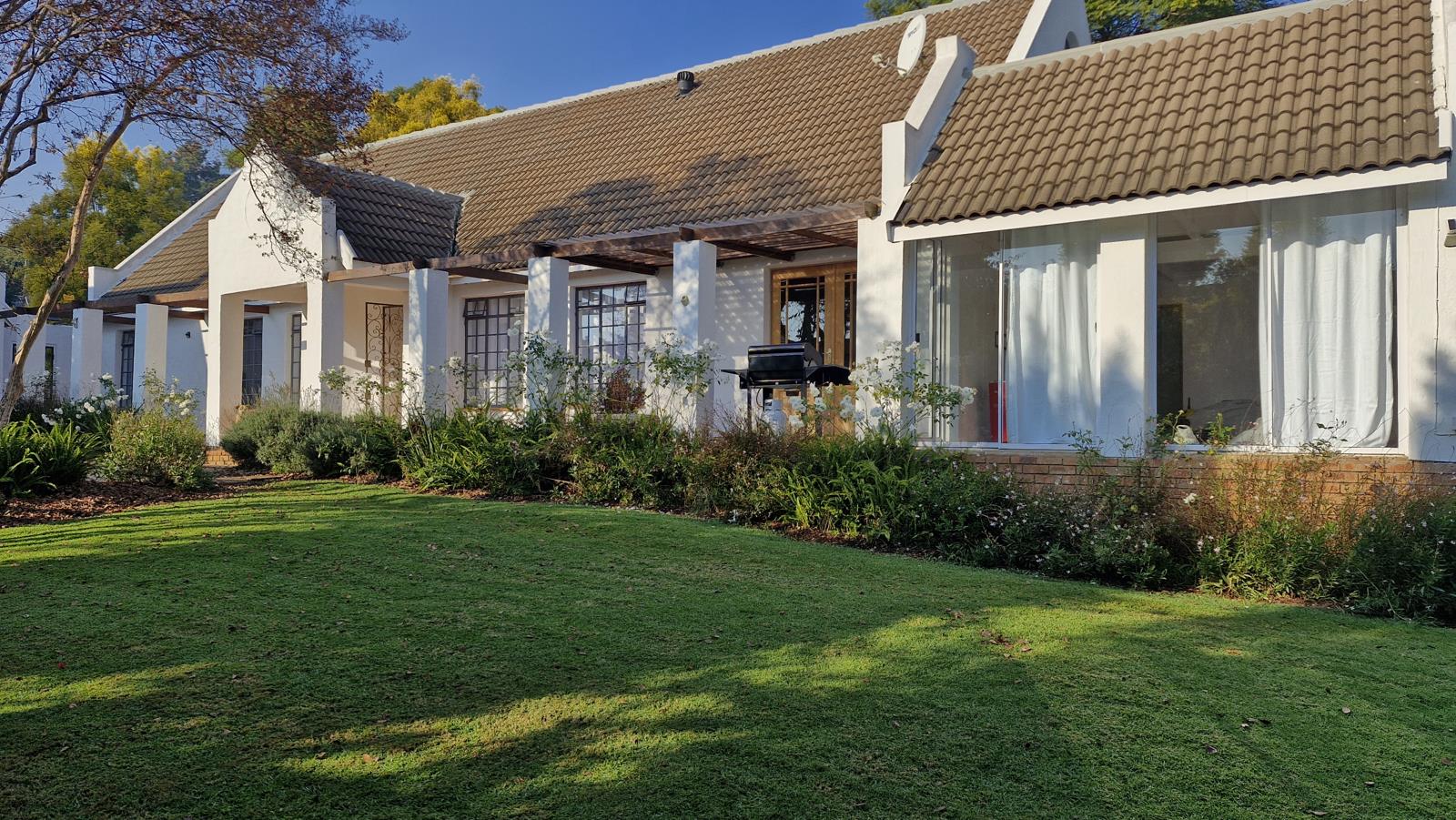 4 Bedroom House in Linden