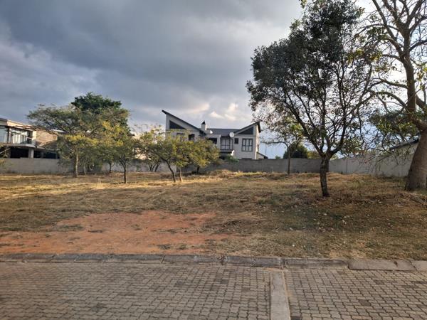 1 029 m² Land