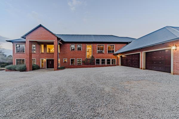 5 Bedroom House