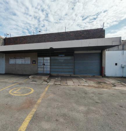 581 m² Office Space