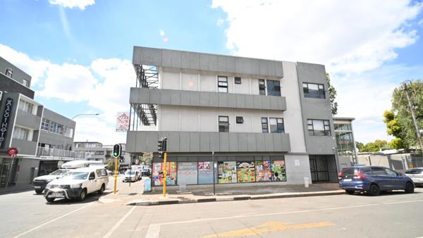 496 m² Commercial space
