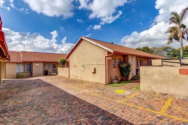 2 Bedroom Townhouse