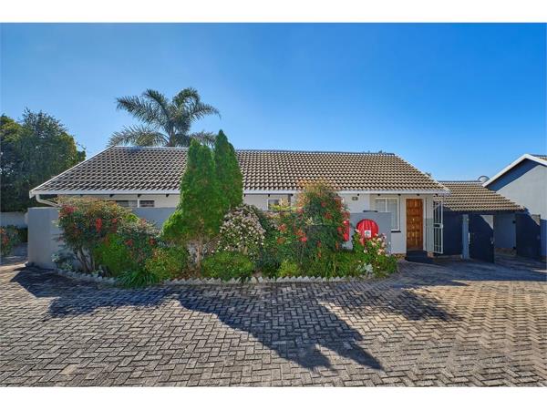 3 Bedroom Simplex