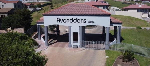 939 m² Land