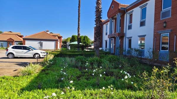 144 m² Office Space