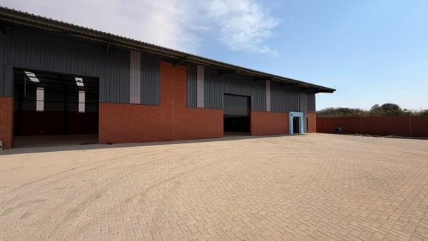 952 m² Industrial space