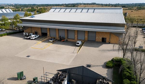 4 665 m² Industrial space