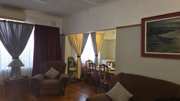 Photo of 4 Bedroom House in Lester Park