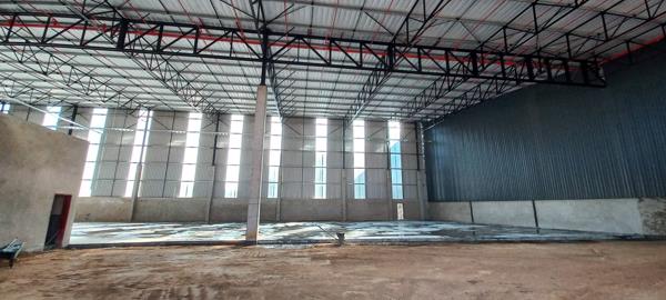 2 200 m² Industrial space