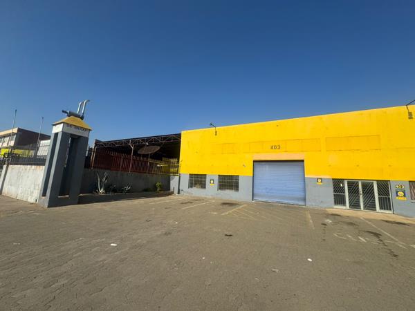 1 300 m² Industrial space