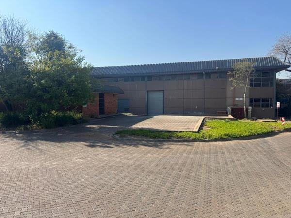 1 271 m² Industrial space