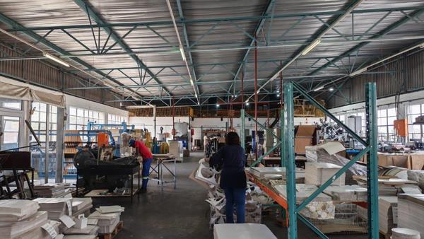 941 m² Industrial space