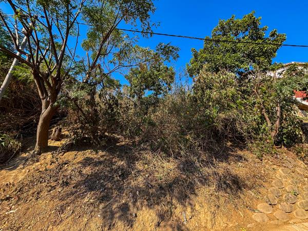 627 m² Land