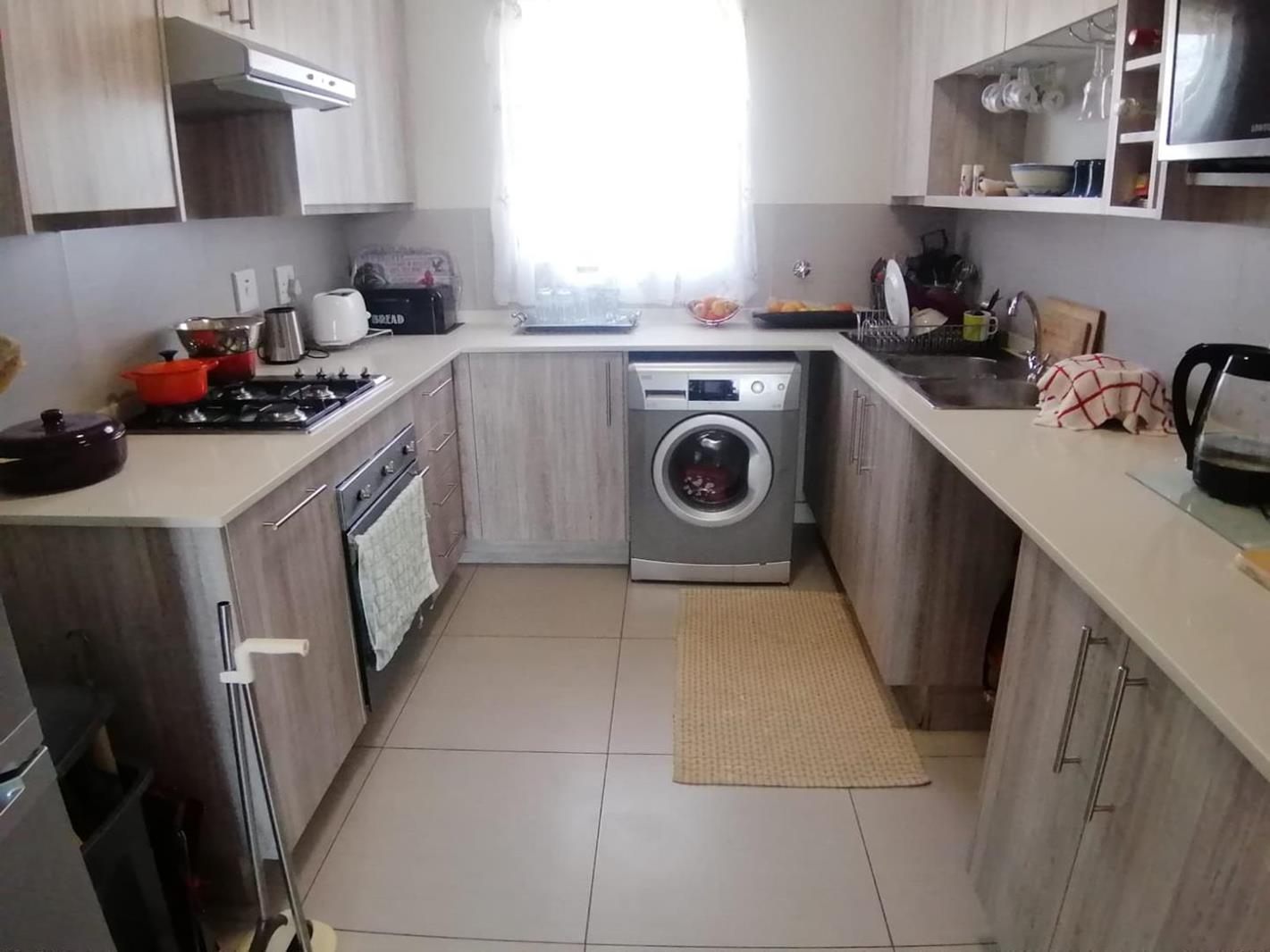 2 Bedroom Apartment in Wilgeheuwel