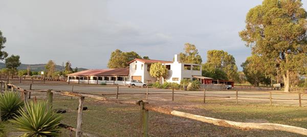 9.1 ha Smallholding