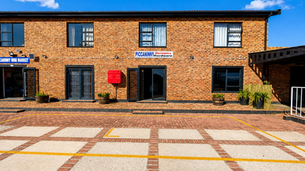 150 m² Commercial space