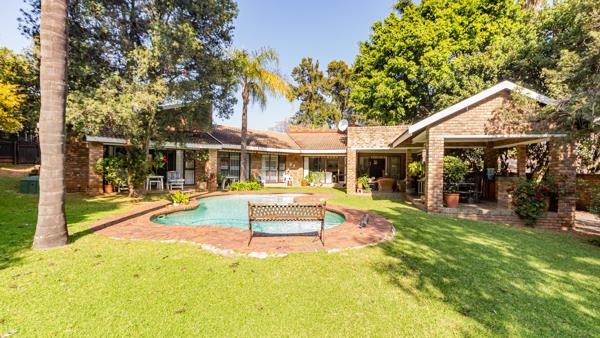 5 Bedroom House