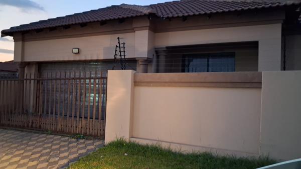 9 Bedroom House