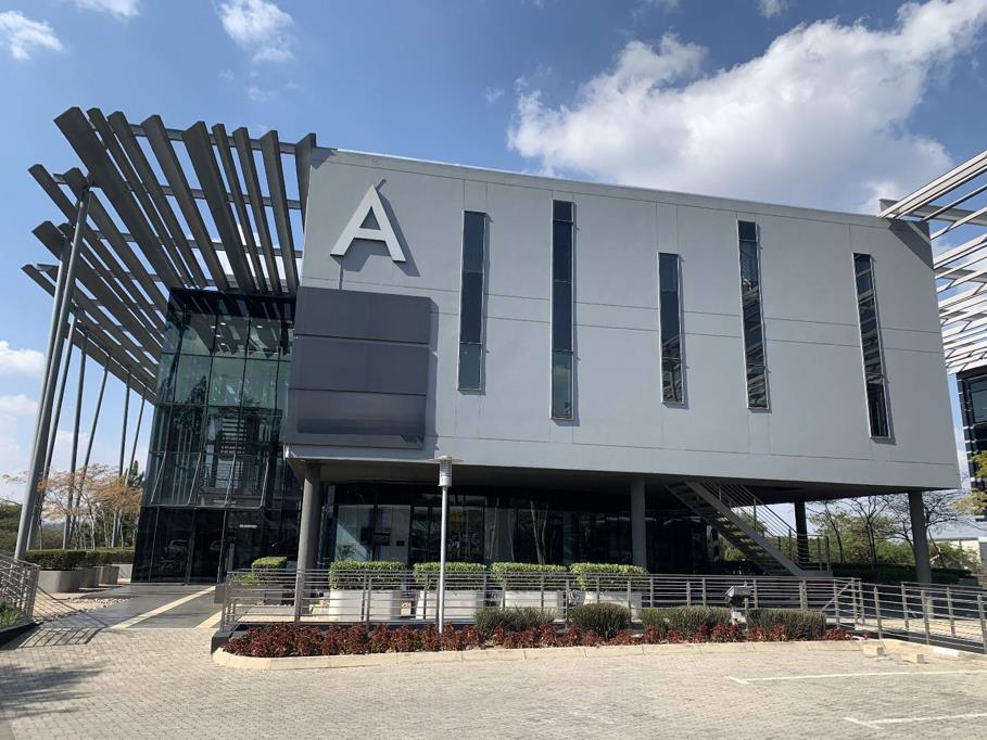 378 m² Office Space