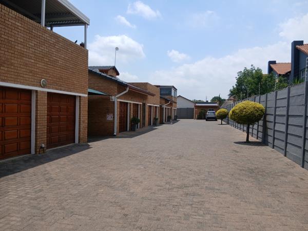 4 Bedroom Townhouse