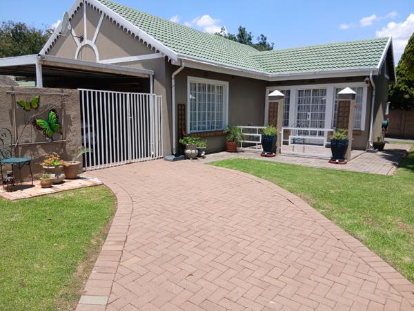 2 Bedroom House