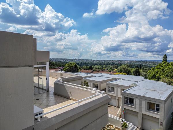 4 Bedroom Apartment
