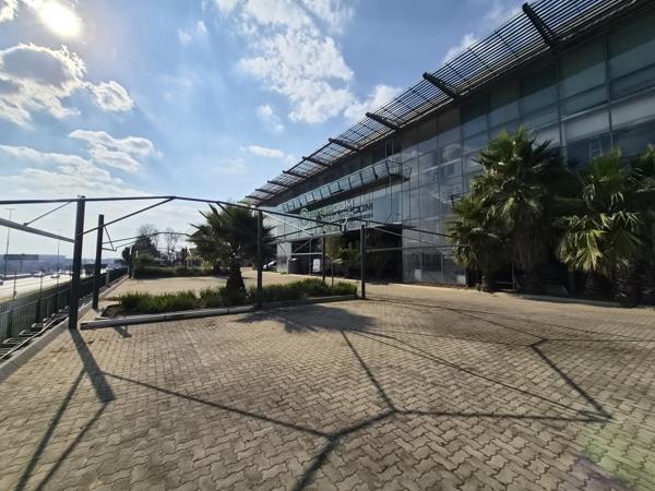 4 665 m² Industrial space