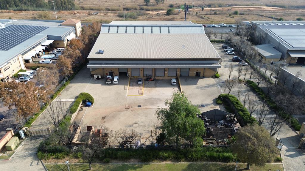 4 665 m² Industrial space