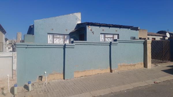 2 Bedroom House