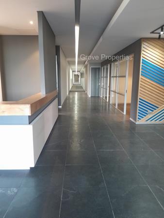 3 200 m² Commercial space