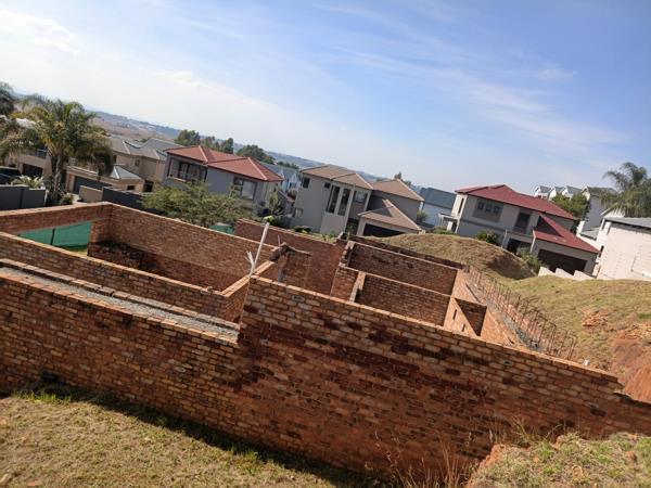 679 m² Land